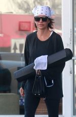 LISA RINNA Leaves a Yoga Class in Studio City 12/20/2016