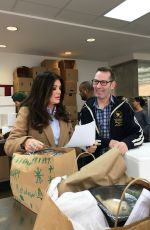 LISA VANDERPUMP Doing Charity Work at Christmas Time in New York 12/22/2016