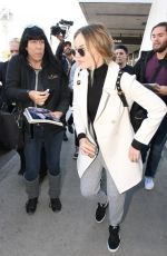 MARGOT ROBBIE at LAX Airport in Los Angeles 11/29/2016