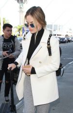 MARGOT ROBBIE at LAX Airport in Los Angeles 11/29/2016