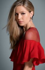 MELISSA BENOIST for New York Post