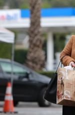MENA SUVARI Shopping at Bristol Farms in West Hollywood 12/23/2016
