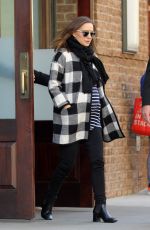 NATALIE PORTMAN Out and About in New York City 12/01/2016