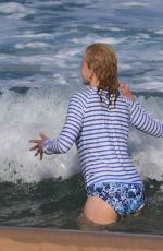 NICOLE KIDMAN in Bikini Bottom at Palm Beach in Ssydney 12/25/2016