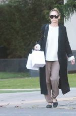 NICOLE RICHIE Leaves a Friends House in Sherman Oaks 12/19/2016