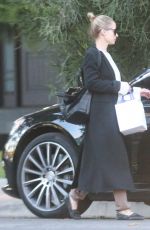 NICOLE RICHIE Leaves a Friends House in Sherman Oaks 12/19/2016