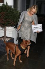 PAMELA ANDERSON Delivers a Petition to the High Comission of Mauritius 12/12/2016
