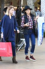 PERREY REEVES Out for Christmas Shopping in Los Angeles 12/16/2016