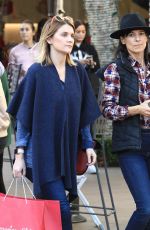 PERREY REEVES Out for Christmas Shopping in Los Angeles 12/16/2016