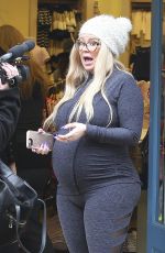 Pregnant JENNA JAMESON Out Shoping in Los Angeles 12/21/2016