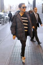 Pregnant MARION COTILLARD Arrives at Her Hotel in New York 12/13/2016