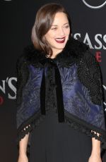 Pregnant MARION COTILLARD at 