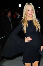Pregnant MOLLY SIMS Night Out in New York 12/05/2016