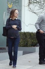 Pregnant NATALIE PORTMAN Leaves a Doctors Office in Los Angeles 12/12/2016