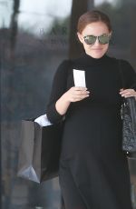 Pregnant NATALIE PORTMAN Shopping at Barneys New York in Los Angeles 12/13/2016