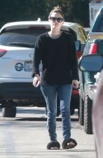 RACHEL BILSON Out House Hunting in Studio City 11/29/2016