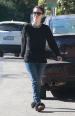 RACHEL BILSON Out House Hunting in Studio City 11/29/2016