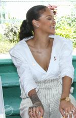 RIHANNA and Prince Harry Take HIV Tests Together to Mark World Aids Day in Barbados 12/01/2016