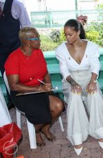 RIHANNA and Prince Harry Take HIV Tests Together to Mark World Aids Day in Barbados 12/01/2016