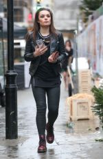 SAM LAVERY Out and About in London 12/12/2016