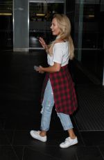 SAMANTHA JADE Arrives at Darling Hotel in Sydney 12/07/2016