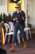 SOFIA RICHIE Leaves Mauro