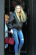 SOPHIE TURNER in Jeans Out in London 12/05/2016