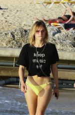 SUKI and IMMY WATERHOUSE on the Beach in Barbados 12/23/2016