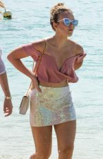 TALLIA STORM at Christmas Eve Beach Stroll in Bridgetown 12/24/2016