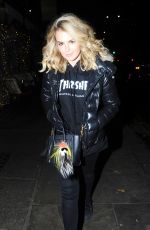 TALLIA STORM Out for Dinner at Ivy in London 12/05/2016