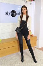 TAYLOR MARIE HILL at Amazon Style Code Live 12/05/2016