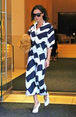 VICTORIA BECKHAM Leaves Her Apartment in New York 12/05/2016