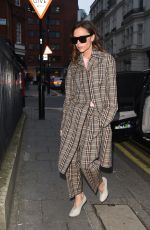 VICTORIA BECKHAM Shopping in London 12/16/2016