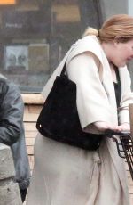 ADELE Out Shopping in Studio City 01/12/2017