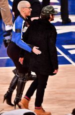 AMBER ROSE at Knicks Game in New York 01/16/2017