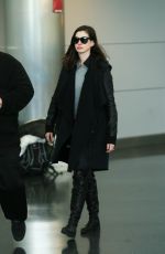 ANNE HATHAWAY at Los Angeles International Airport 01/06/2017