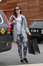 ANNE HATHAWAY Out Shoping in West Hollywood 01/05/2017
