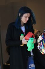 BELLA and DANI THORNE Out Shopping in Los Angeles 01/16/2017
