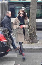 BELLA HADID Out for Shopping in Paris 01/23/2017