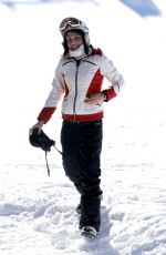 BETHENNY FRANKEL on Vacation in Aspen 12/26/2016