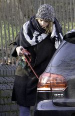 BILLIE PIPER Walks Her Dog Out in London 01/05/2017