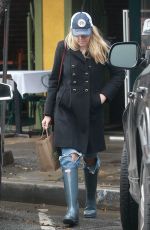 BUSY PHILIPPS Out and About in Los Angeles 01/20/2017