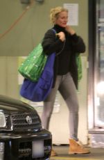CAMERON DIAZ Shopping at Whole Foods in Beverly Hills 01/02/2017