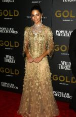 CAMILA ALVES at 