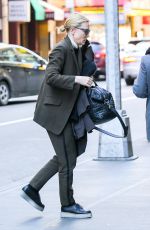 CATE BLANCHETT Arrivinesg at Barrymore Theatre in New York 01/29/2017