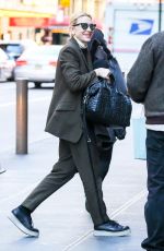 CATE BLANCHETT Arrivinesg at Barrymore Theatre in New York 01/29/2017
