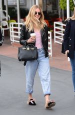 CHIARA FERRAGNI Out for Coffee in Los Angeles 01/04/2017