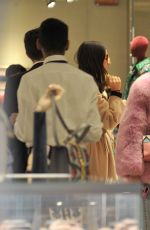 CHIARA FERRAGNI Shopping in Milan 01/16/2017