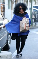 DIANA ROSS Shopping at Bristol Farms in Beverly Hills 01/23/2017