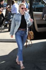 EMMA ROBERTS and Evan Peters Out for Lunch in Los Feliz 01/26/2017
